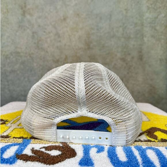 Vintage Bahamas Trucker Hat 80s Snapback Mesh Back Striped Souvenir Travel Cap - Picture 3 of 4